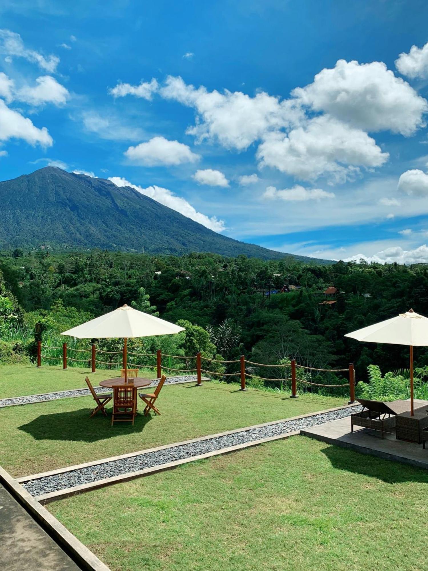 Besakih Homestay & Villa Bagian luar foto